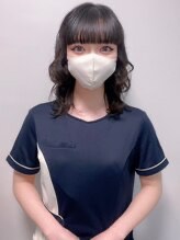 スタッフ名